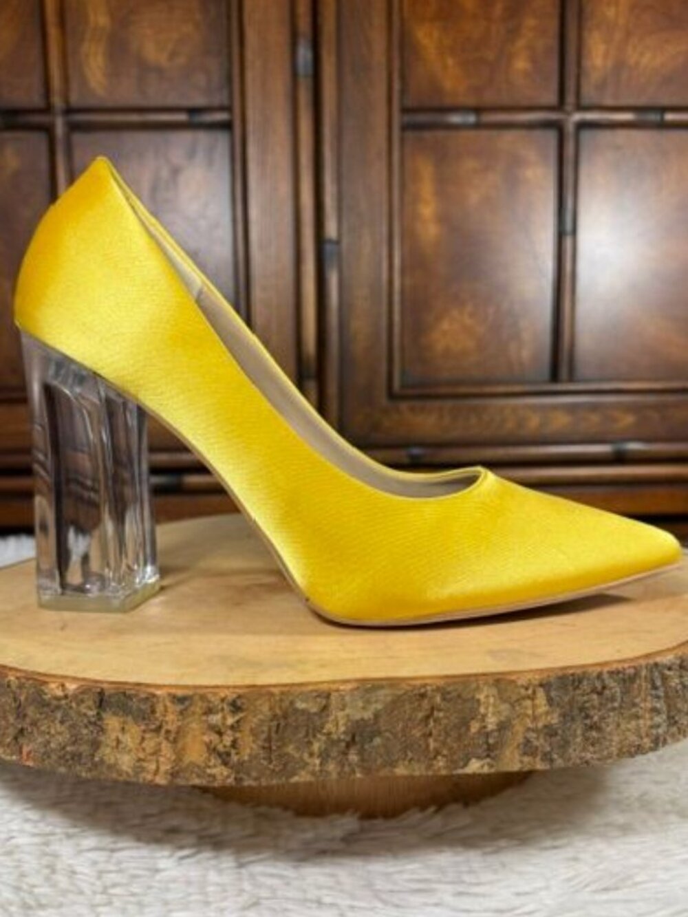 BIGTREE Yellow Satin Clear Lucite Block Heel Pointed Toe Pump - Picture 3 of 11